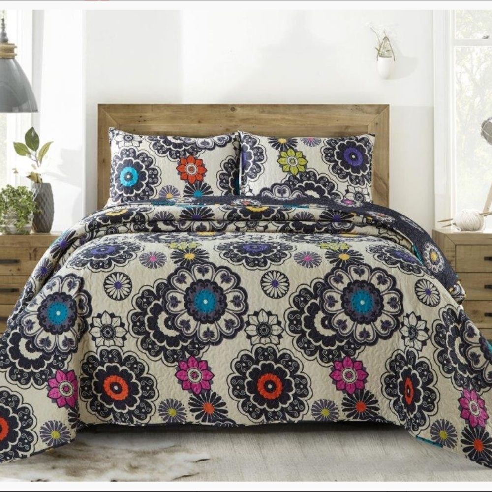 Boho Mandala Pattern Printed Queen Size Quilt Set Farmhouse Floral Cottage